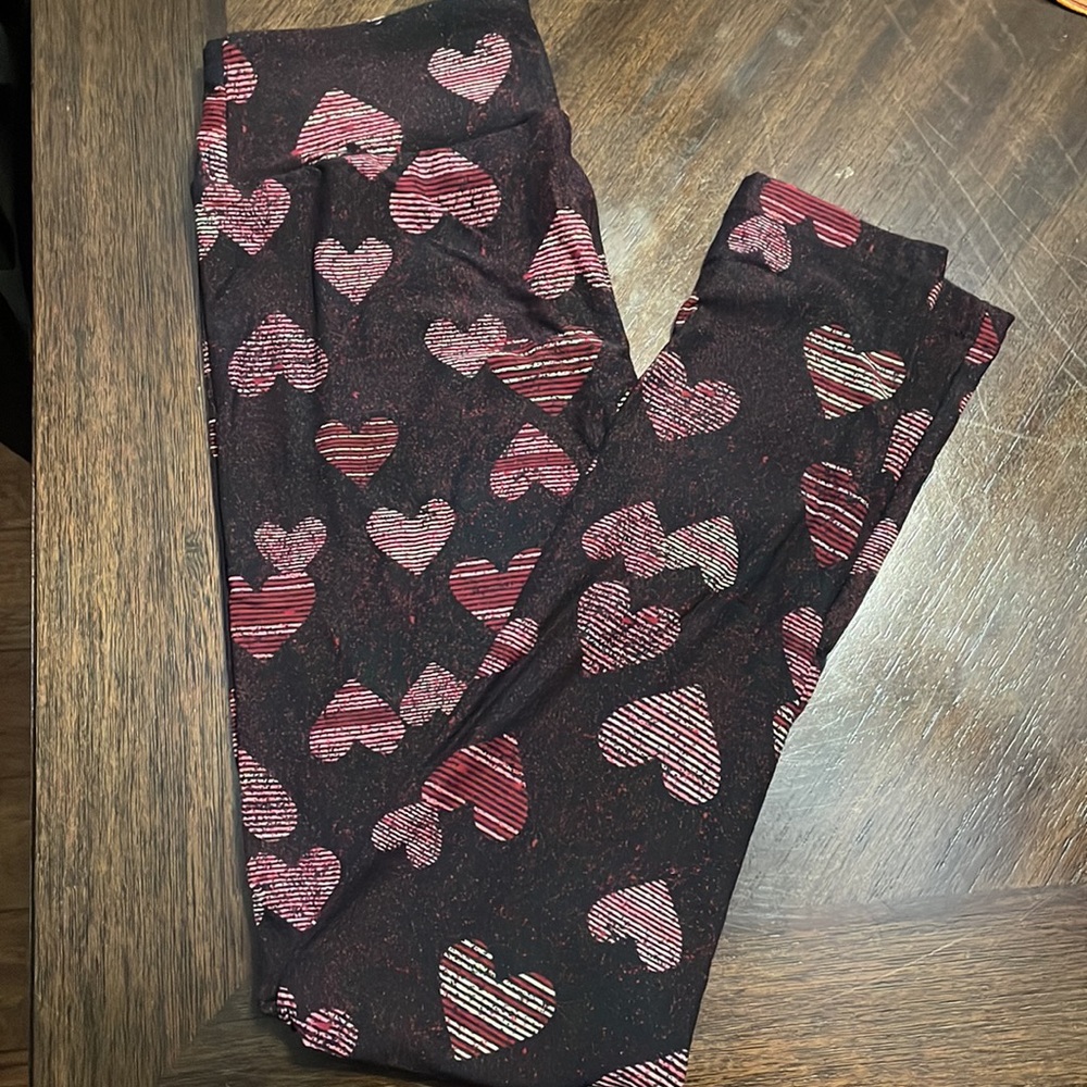 New Lularoe Valentine Leggings OS